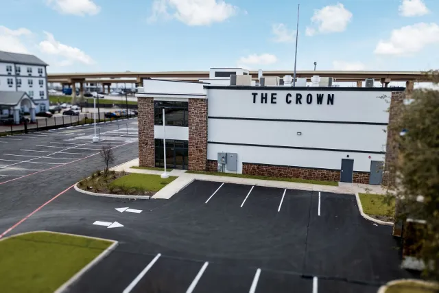 the crown venue dallas